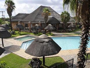 The Big Five Lodge Габороне Екстериор снимка